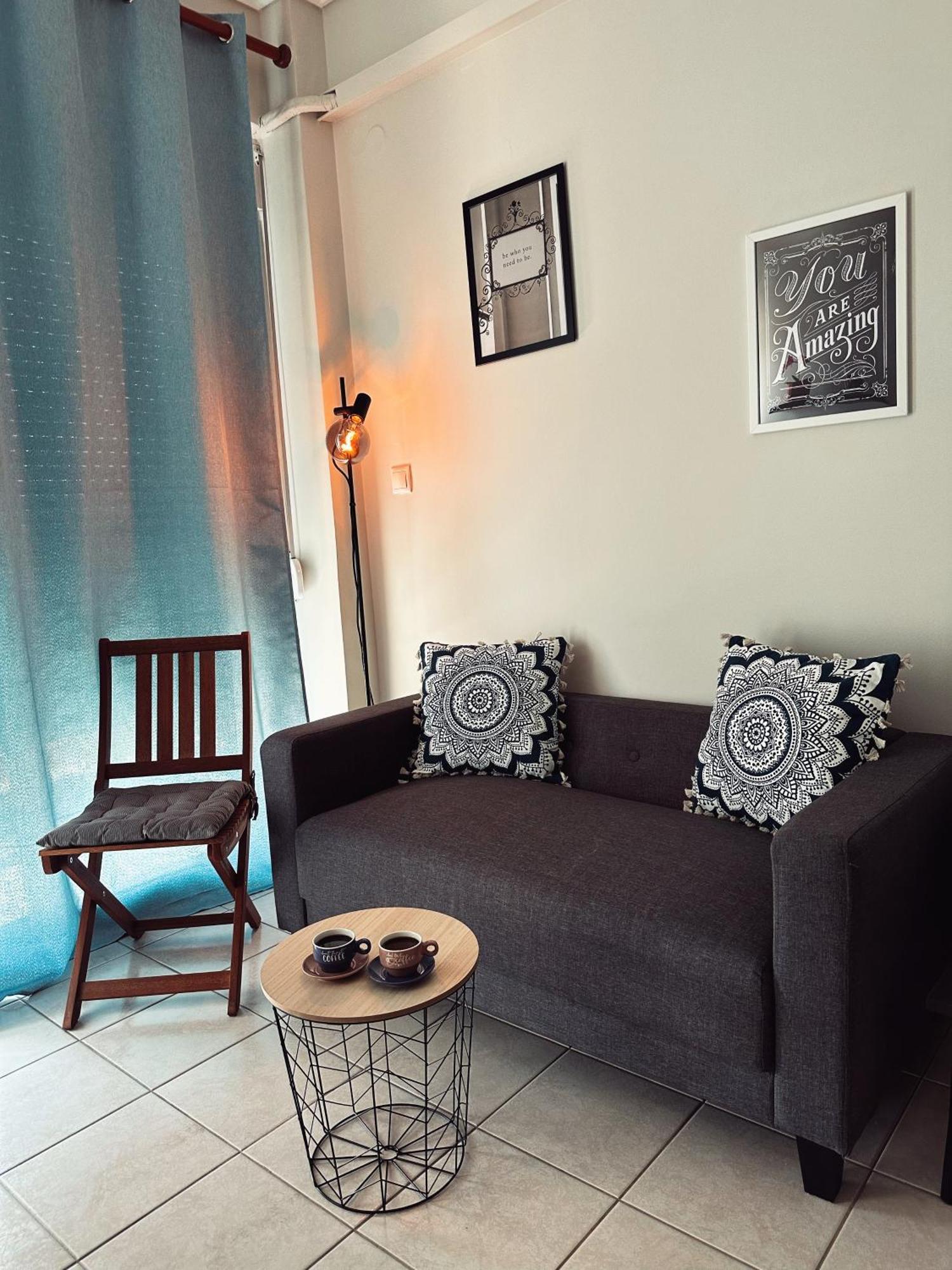 Homely Flat Near Airport Apartment